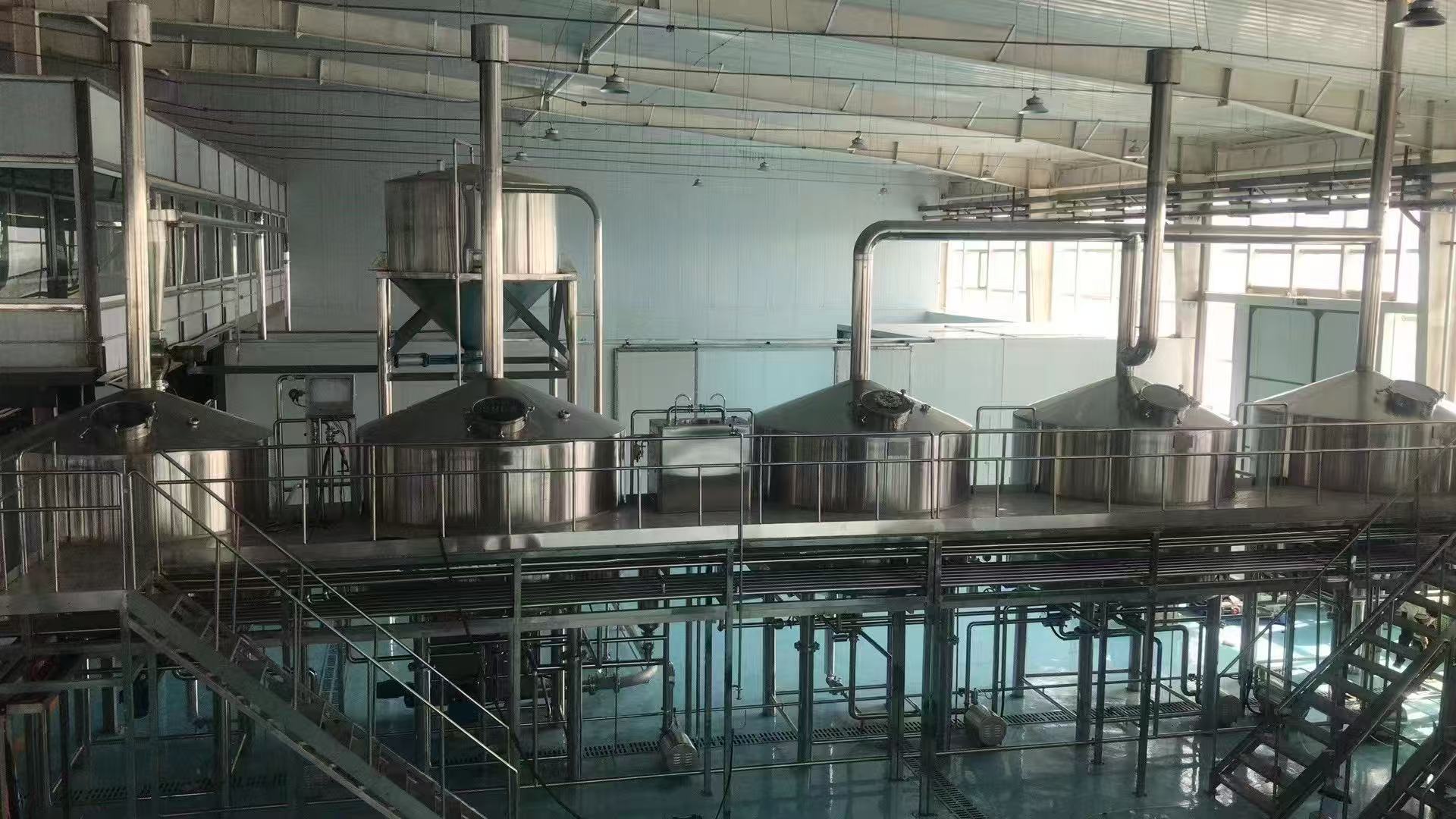 平桂精酿啤酒设备厂—精酿啤酒设备主要生产工艺与核心技术
